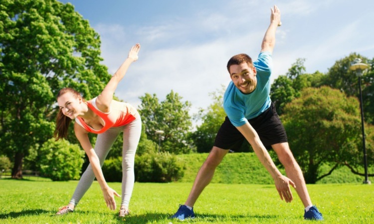 费兰评历史最佳阵容：梅西、C罗、大罗、伊涅斯塔在列